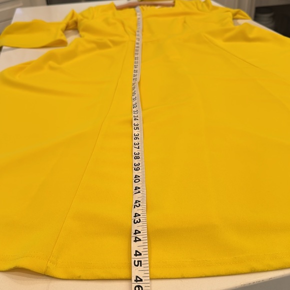 Women's Elegant Bell Sleeve
Cocktail Party Dresses XL - Picture 7 of 8